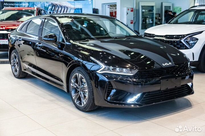 Kia K5 1.5 AMT, 2023