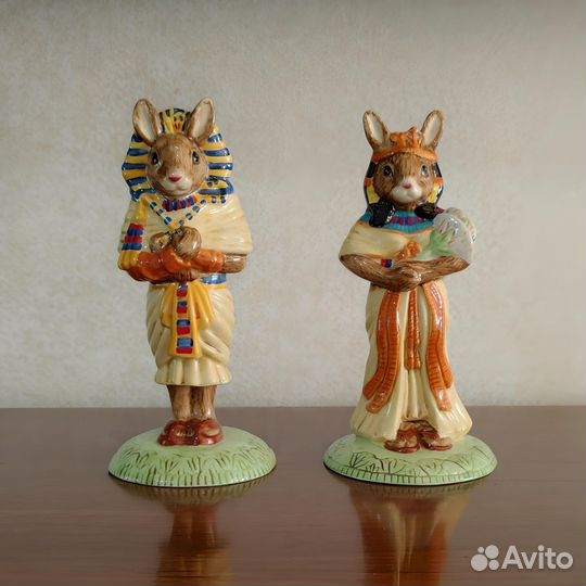 Фарфоровые английские статуэтки Royal Doulton