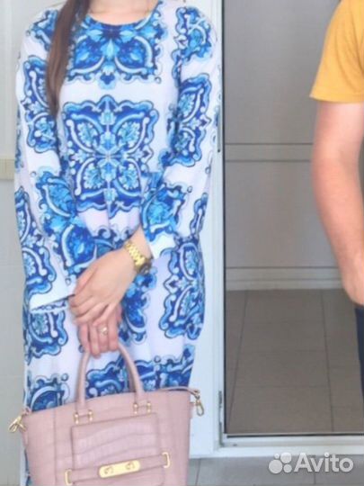 Платье женское