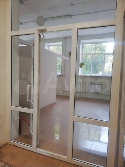 Торгово-офис. помещение 50 м2 ул.Гончарова 8