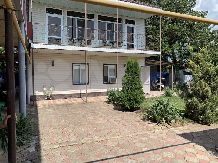 Комната 15 м² в 9-к., 2/2 эт.