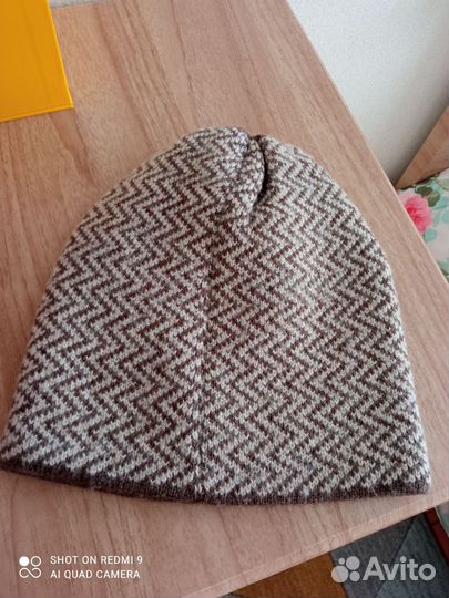 Шапка зимняя женская