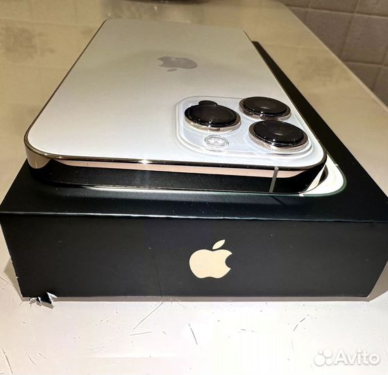 iPhone 13 Pro Max, 256 ГБ