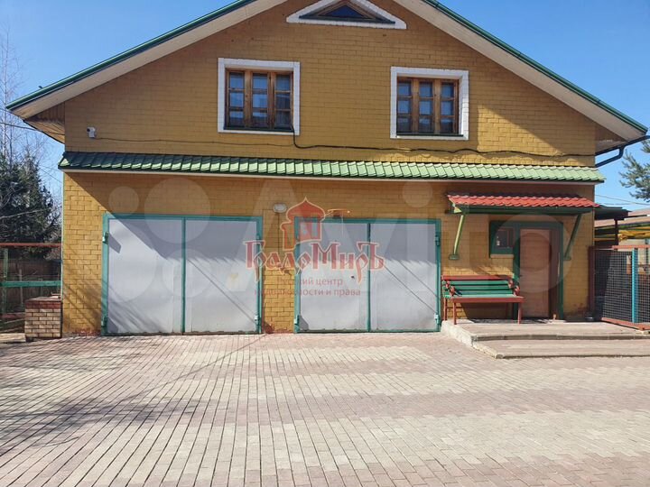 Дом 238,1 м² на участке 17 сот.