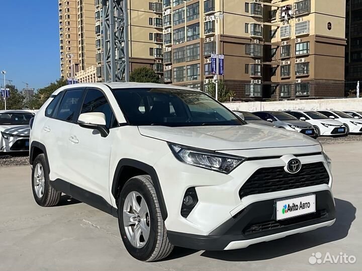 Toyota RAV4 2.0 CVT, 2020, 130 000 км