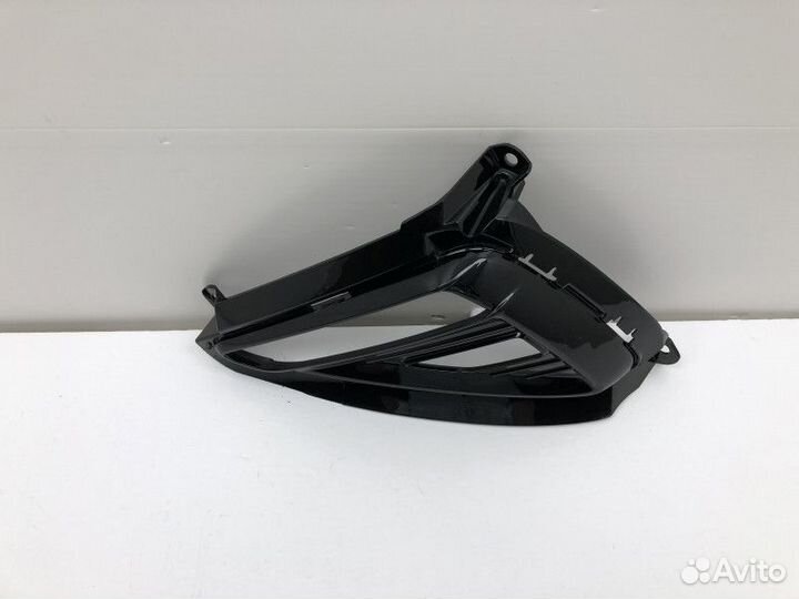 Накладка заднего бампера правая Kia Cerato 4 (YD)