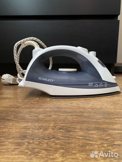 Утюг Scarlett