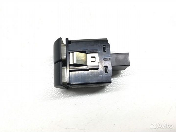 Кнопка аварийная Land Rover Range Rover L322 5.0