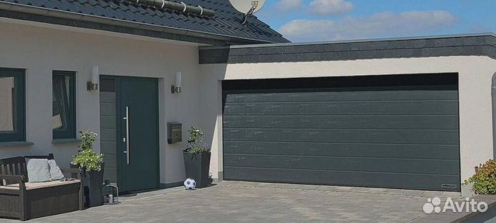 Секционные ворота