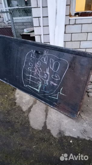 Дверь входная металлическая