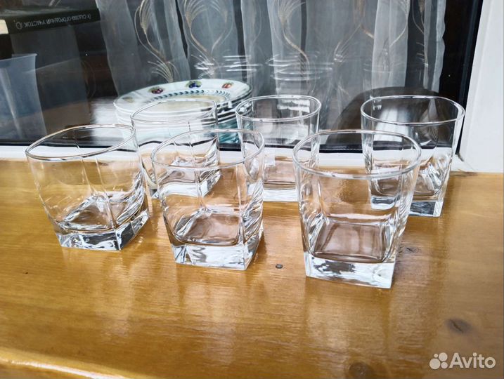 Набор стаканов