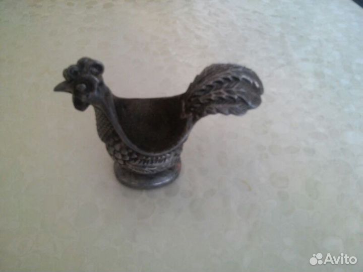 Петух пепельница литье довоенный