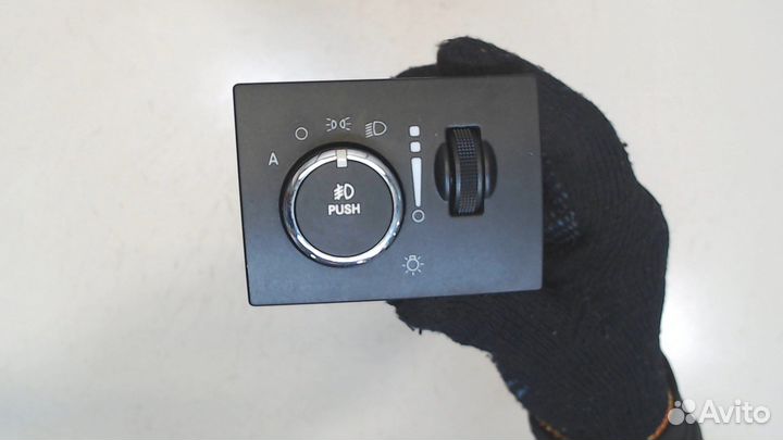 Переключатель света Jeep Grand Cherokee, 2011