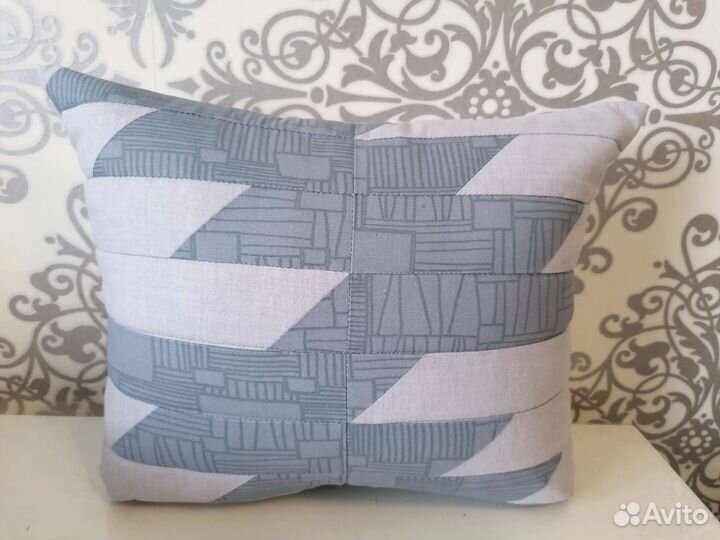 Декоративные подушки новые