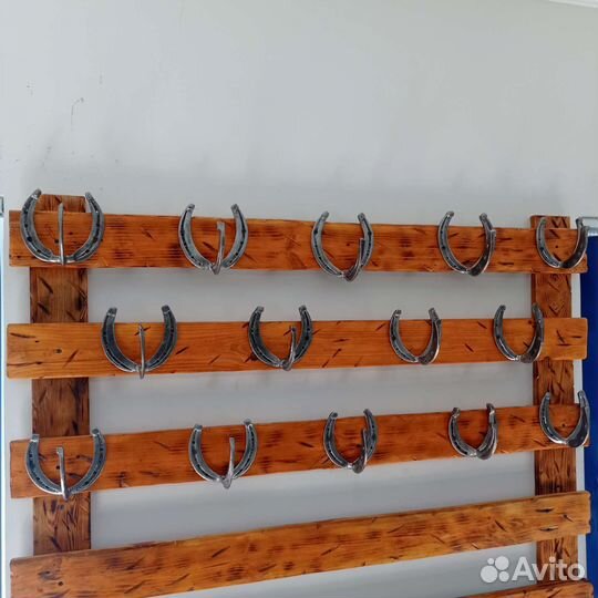 Подкова вешалка кронштейн для интерьера