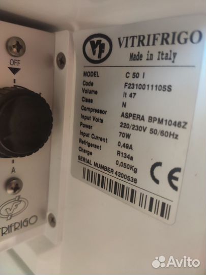 Холодильник (мини) Vitrifrigo C50