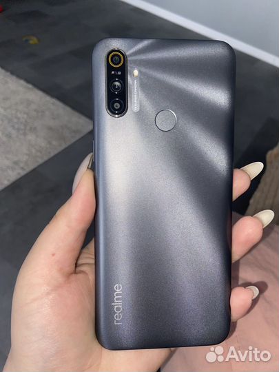 realme C3, 3/64 ГБ