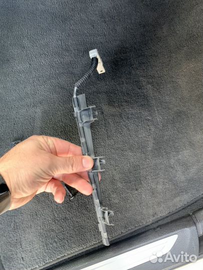 Светодиод правой обшивки Бмв f15 BMW f16