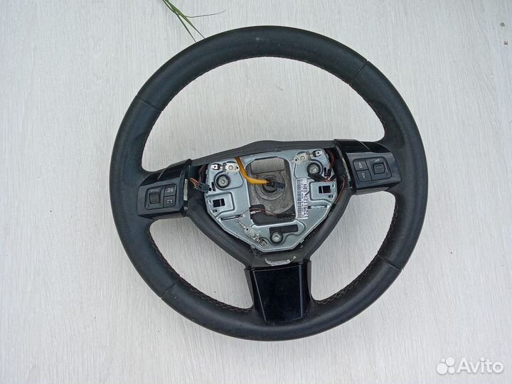 Opel Astra H руль кожа