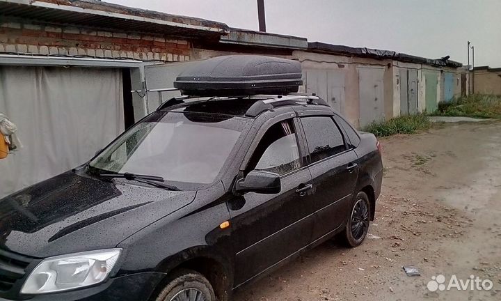 Автобоксы на крышу Ветлан 350 л на Ford Expedition