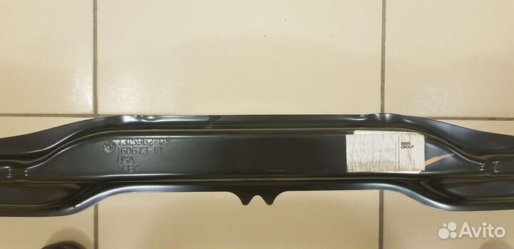 Кронштейн усилитель заднего бампера BMW X6