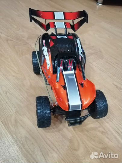 Радиоуправляемая машина