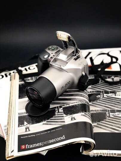 Пленочный фотоаппарат Olympus IS-200