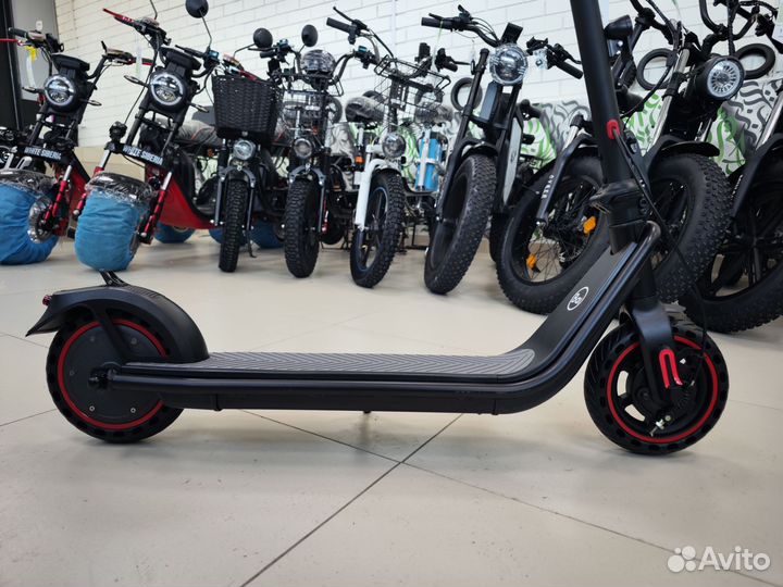 Электросамокат Bai W1