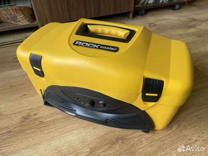 Термоящик с ручкой