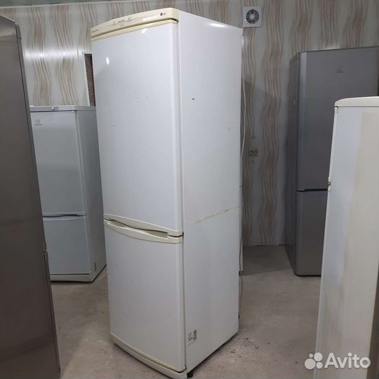 Холодильник бу LG no frost с доставкой