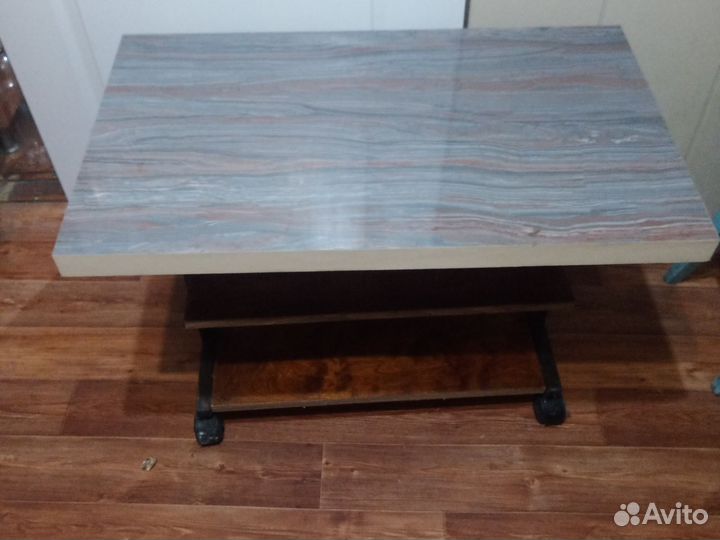 Подставка под телевизор