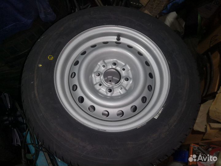 Комплект новых колёс 175 70 13 кама 365