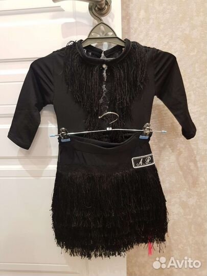 Костюм для бальных танцев