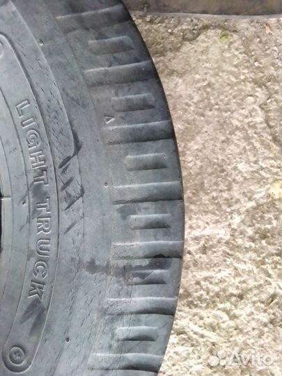 Продам шины на 15 грузовые