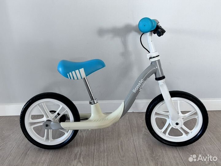 Беговел lionelo