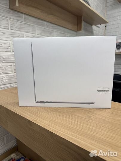 Macbook air 13 m2 8 512 silver