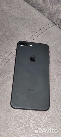 iPhone 8 Plus, 64 ГБ