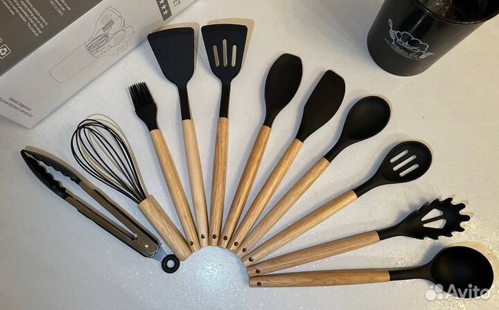 Набор кухонных принадлежностей