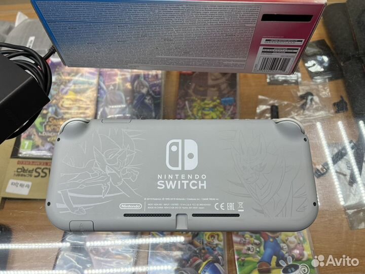 Nintendo Switch Lite pokemon edition, прошитая