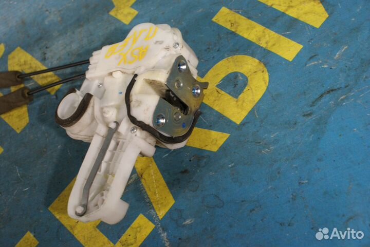 Замок передней левой двери Mitsubishi ASX