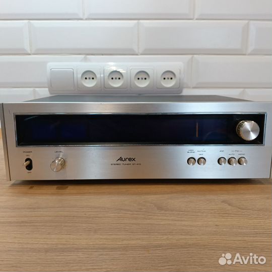 Тюнер Aurex ST 410