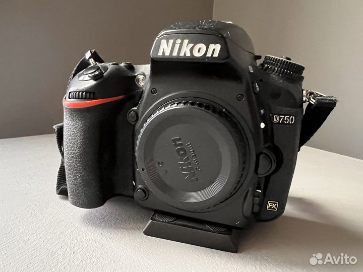 Зеркальный фотоаппарат nikon d750