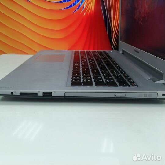 Ноутбук Lenovo i5-4200M/8GB/1TB/GT740M