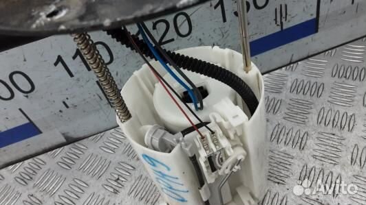 Насос топливный электрический mazda CX-7 1 (DPH09M701)