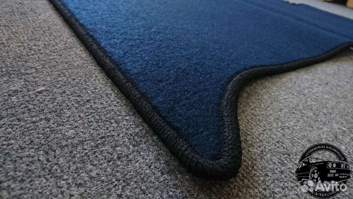 Автоковрики для BMW 7 серии e23, синие