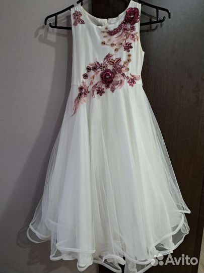 Праздничное платье