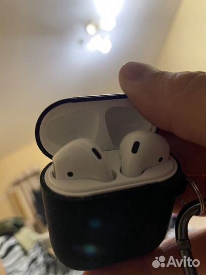 AirPods 1