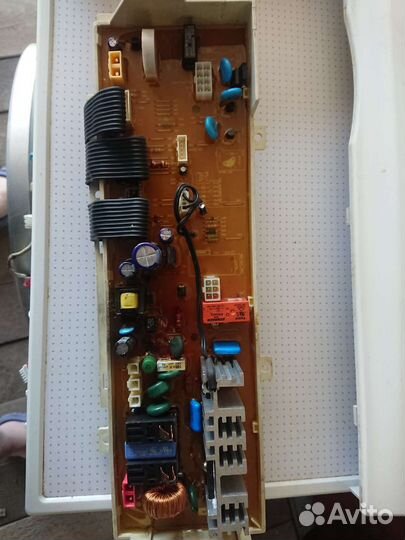 Стиральная машина на запчасти Samsung WF6450S4V