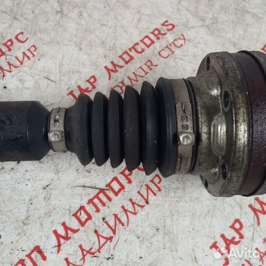 Привод передний правый Volkswagen Golf 5 BVY 2006