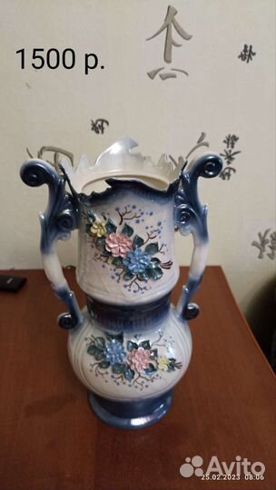 Вазы (смотреть фото)